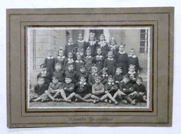Fotografia Classe Elementare - Borgo Vercelli - Anno scolastico 1942 …