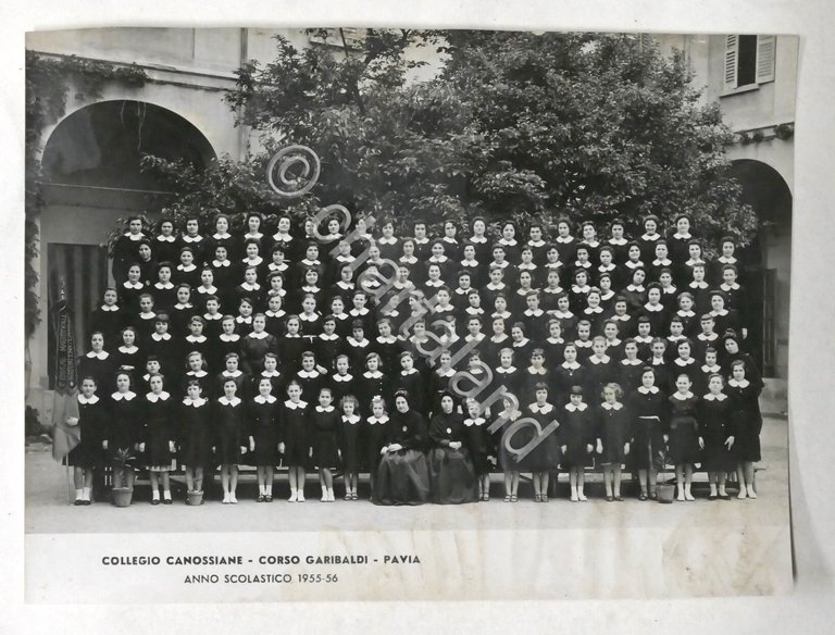 Fotografia Collegio Canossiane - Pavia - Anno scolastico 1955 - …