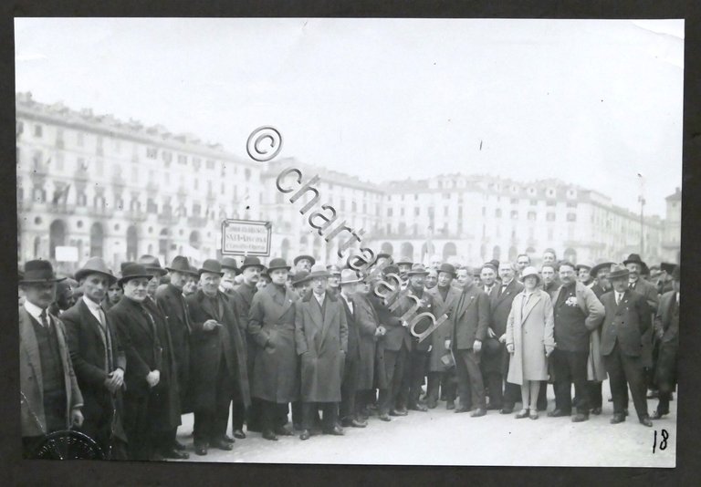 Fotografia Convitto Operaie Snia Viscosa Piazza Vittorio Veneto Torino anni …