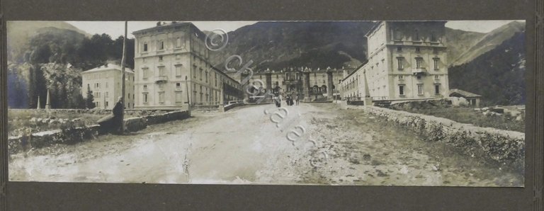 Fotografia Santuario di Oropa (Biella ) - fine '800 | Immagine Gallery 4