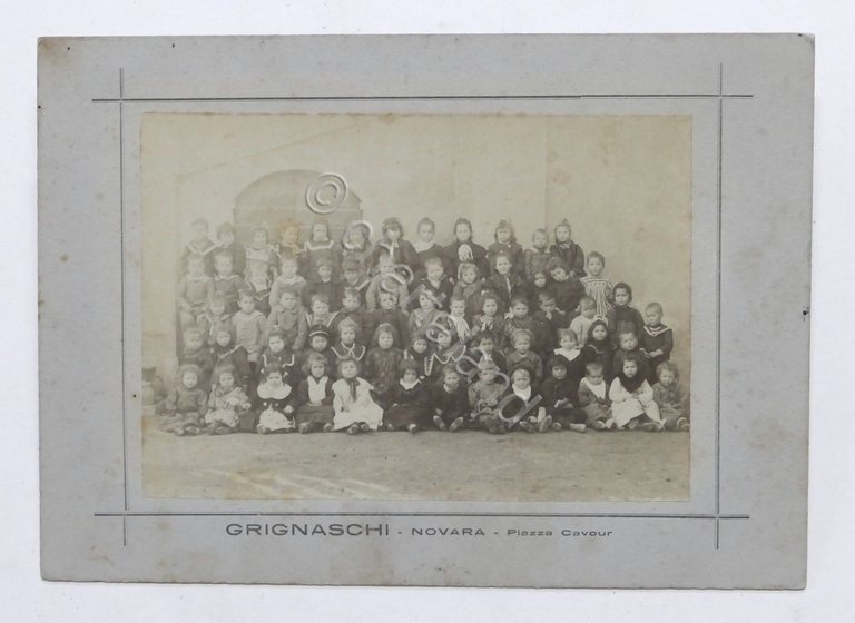 Fotografia Scuola Materna - Novara - 1900 ca.