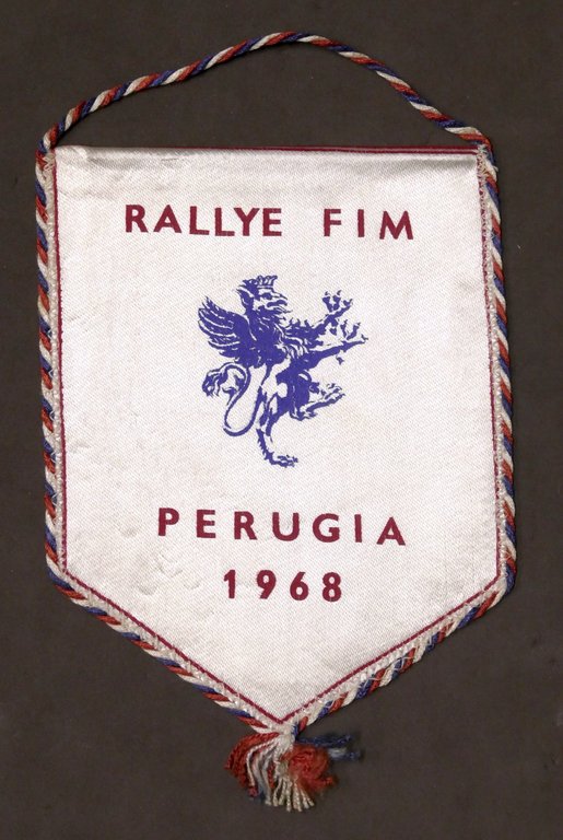 Gagliardetto UAMK Ceskoslovensko Automotoklub CSSR - Rallye FIM - Perugia … | Immagine Gallery 3