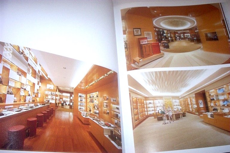 Louis Vitton architecture and interiors - 1^ ed. 2011 Architettura …