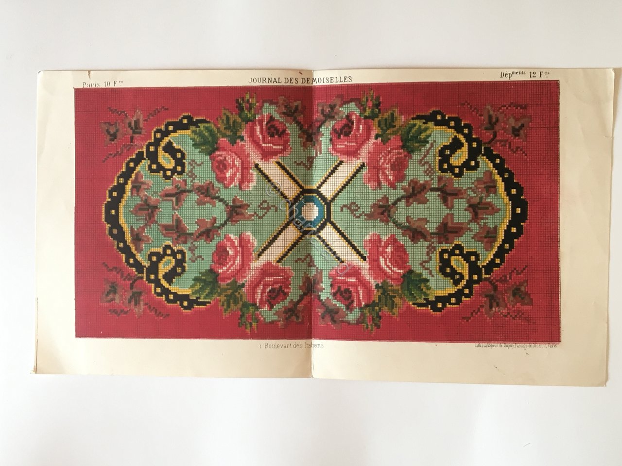 Moda - Ricamo floreale - Schema punto croce - cm. …