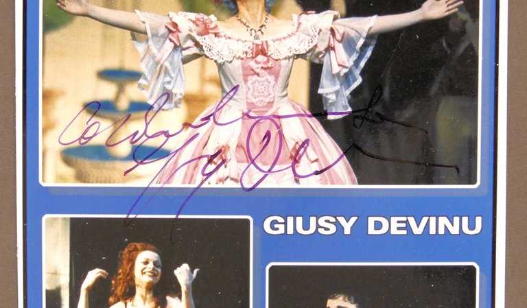 Musica Lirica - Autografo della cantante soprano Giusy Devinu - …