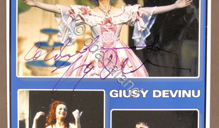 Musica Lirica - Autografo della cantante soprano Giusy Devinu - …