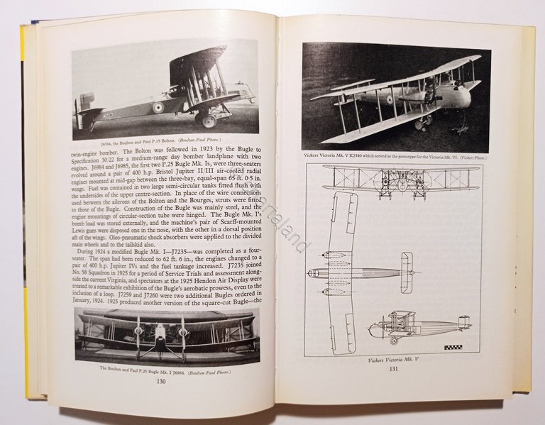 P. Lewis - The British Bomber Since 1914 - ed. …