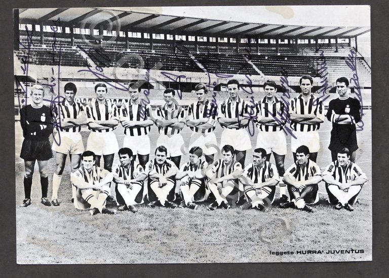 Calcio - 10 autografi Juventus 1967 - 1968 - Salvadore …