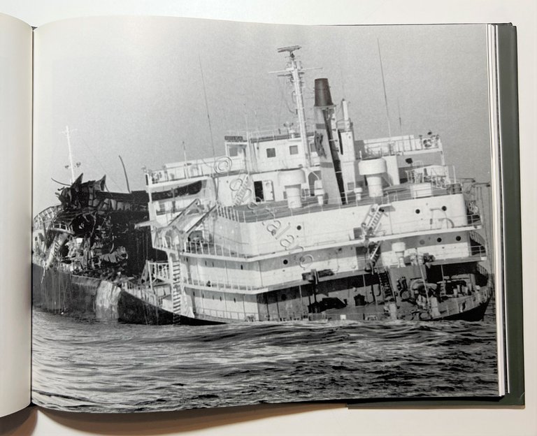 William S. Butler & D. Keeney - Tragedy at Sea …