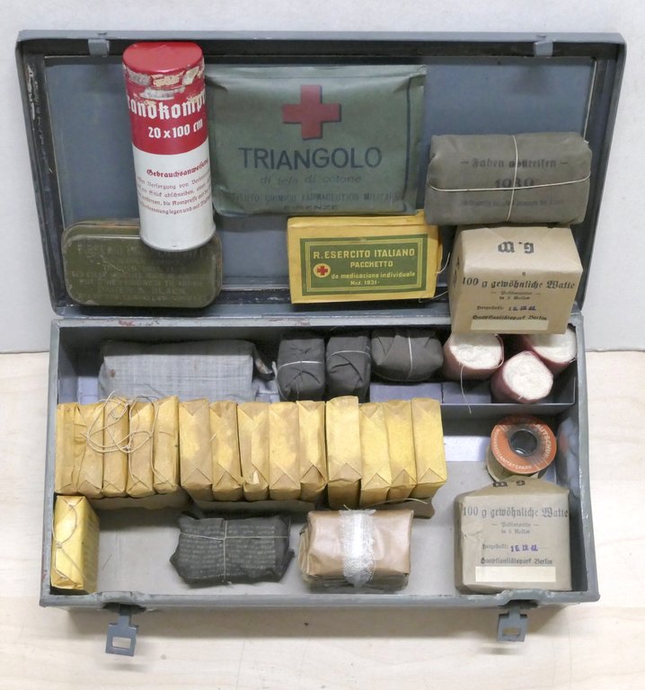 WWII - Cassetta Pronto Soccorso Croce Rossa Esercito Italiano - …