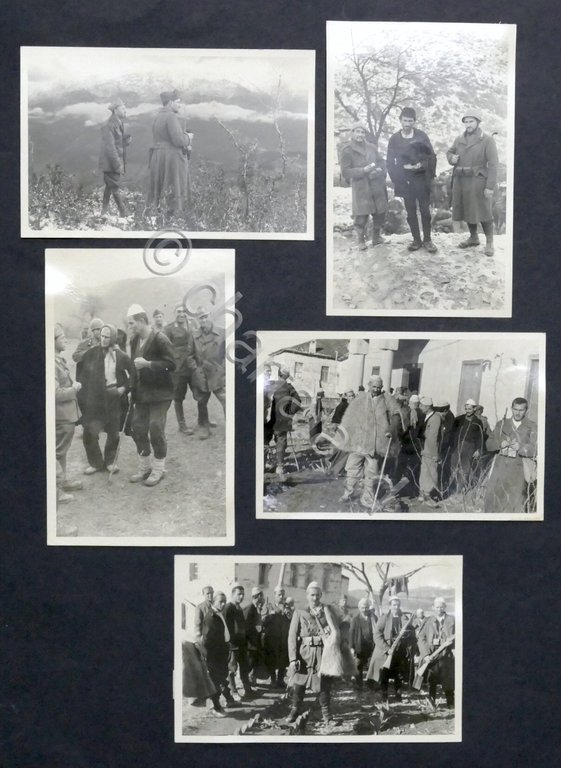 WWII - Lotto 5 fotografie Soldati Italiani e Albanesi in Albania - 1941