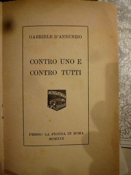 Contro uno e contro tutti.