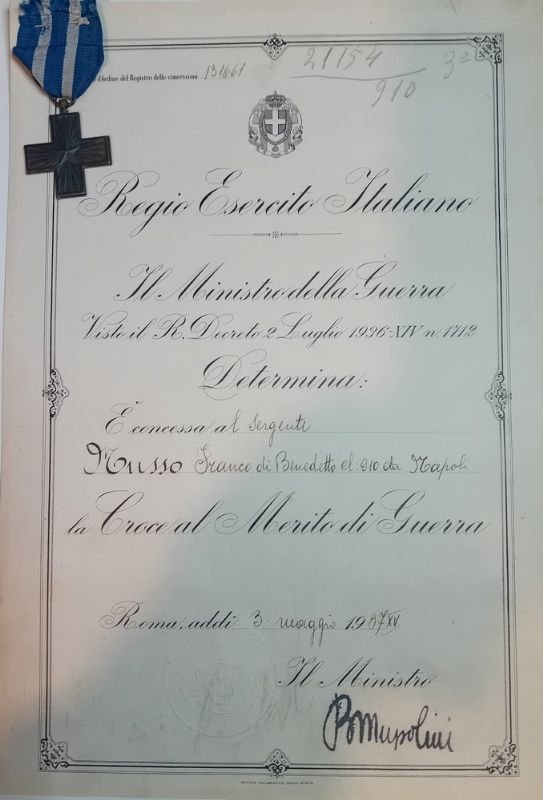 Concessione per la Croce al Merito di Guerra.