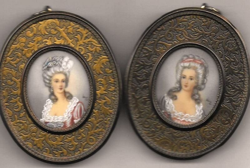 Coppia di miniature siglate (bz), bella esecuzione da raffinata mano …