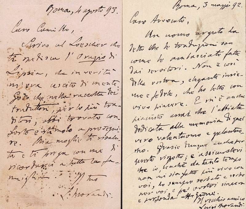 Due cartoline postali fittamente scritte, autografe e firmate dal poeta.