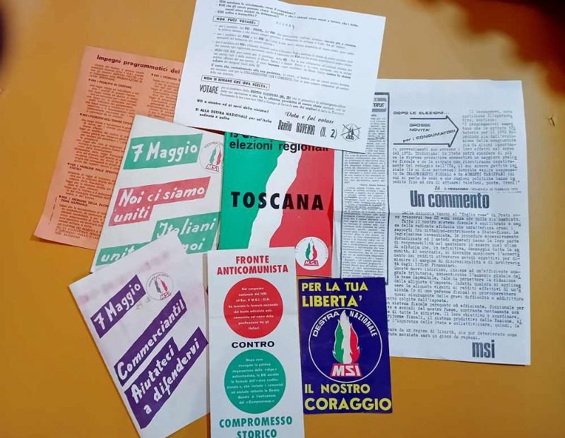 Insieme di otto tra volantini e plaquet per propaganda elettorale …