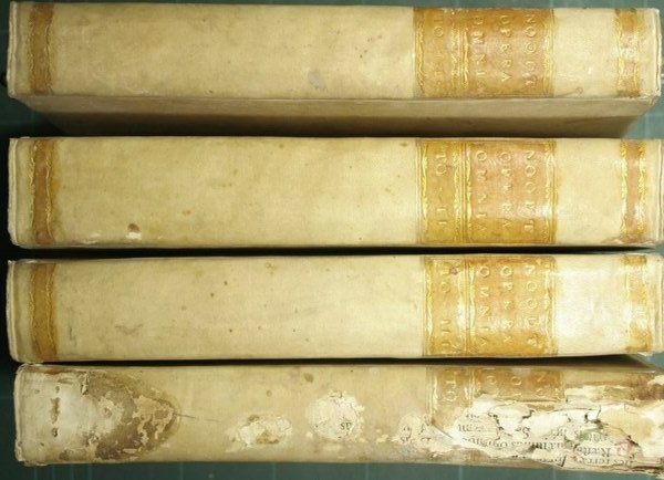 Gerardi Noodt noviomagi jurisconsulti et antecessoris Opera Omnia (Tom. I/IV)