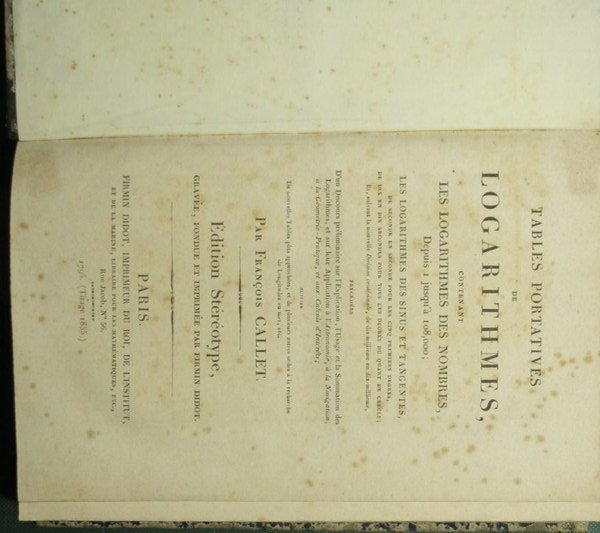 Tables portatives de logarithmes, contenant les logarithmes des nombres, depuis …