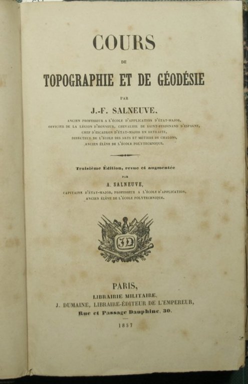 Cours de topographie et de geodesie