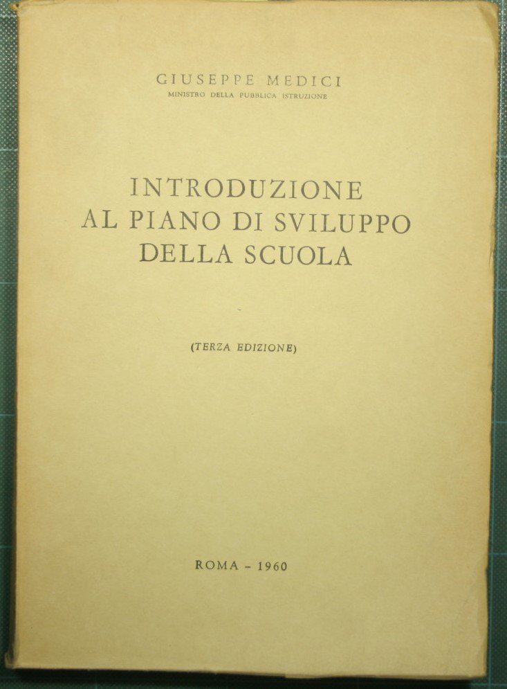 Introduzione al piano di sviluppo della scuola | Immagine principale