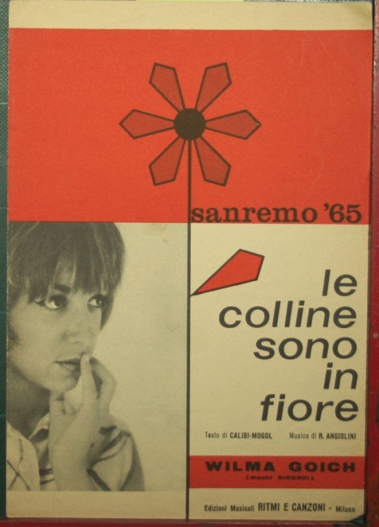 Le colline sono in fiore