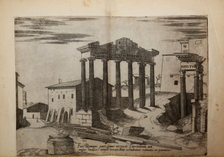 Foori Romani pars, quae respicit Capitolium…