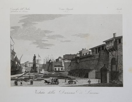 Veduta della Darsena di Livorno