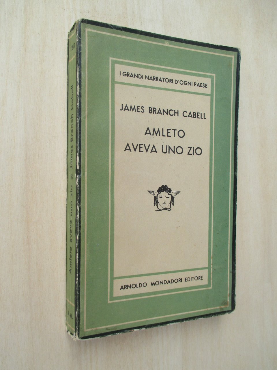 Amleto aveva uno zio. La commedia dell'onore.