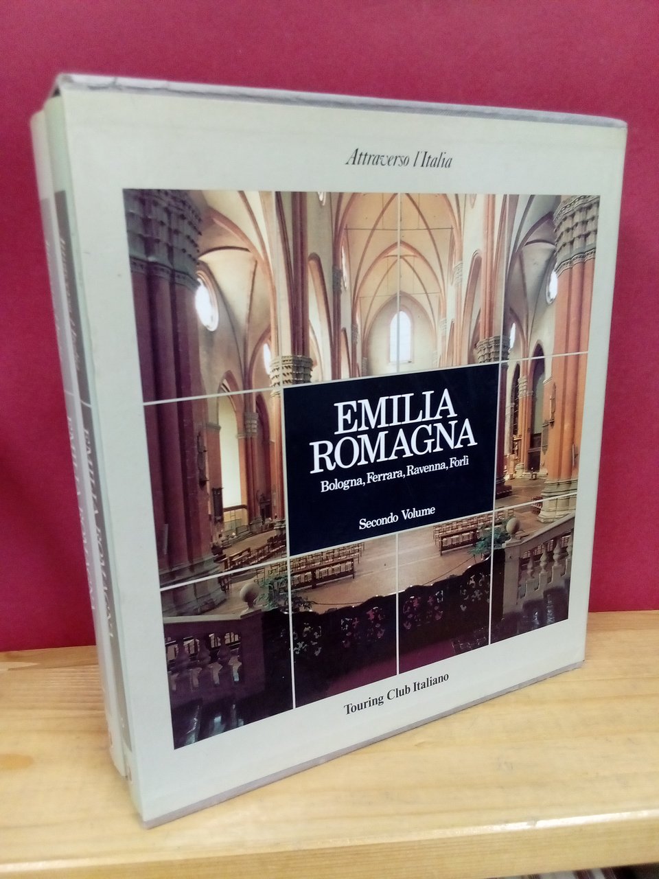 Attraverso l'Italia: Emilia Romagna. Fotografie di Luigi Ghirri. Volume primo: … | Immagine principale