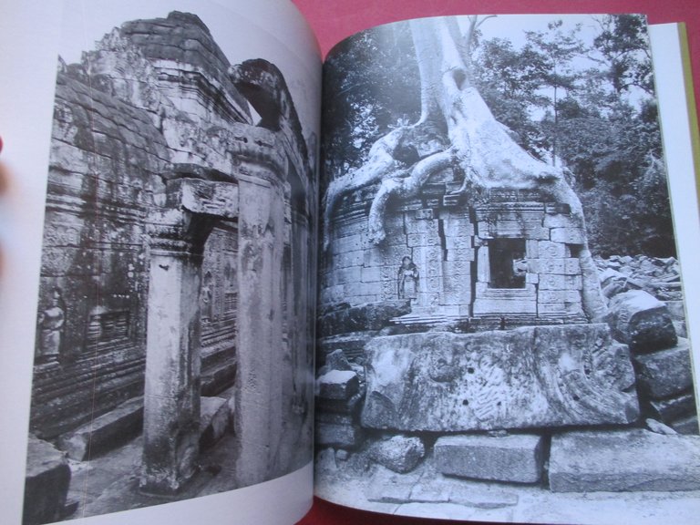Cambogia. Angkor temples / Attraverso le antiche pietre.