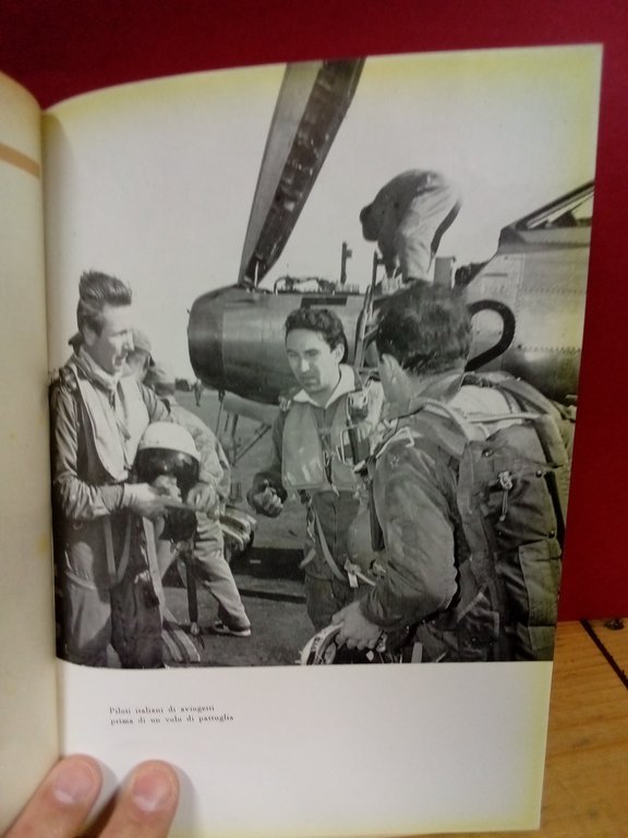 Gloria e vita delle forze armate. Almanacco Agenda 1957. | Immagine Gallery 4