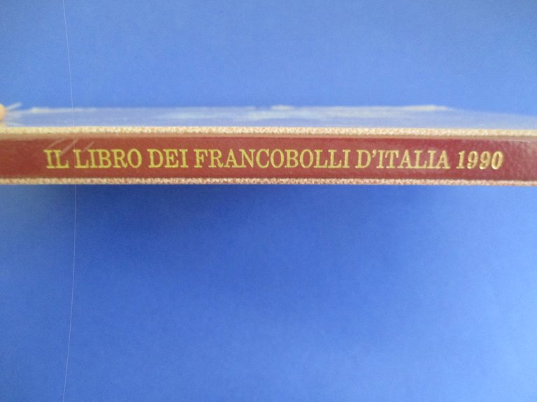 Il Libro dei Francobolli d'Italia. Valori Postali 1990.