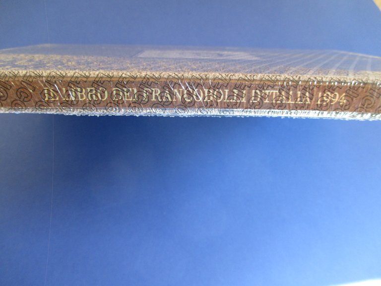 Il Libro dei Francobolli d'Italia. Valori Postali 1994.