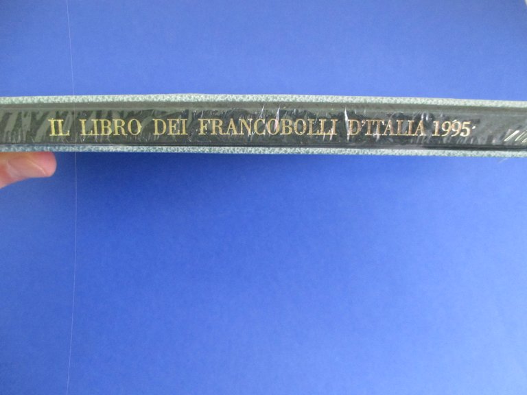 Il Libro dei Francobolli d'Italia. Valori Postali 1995.