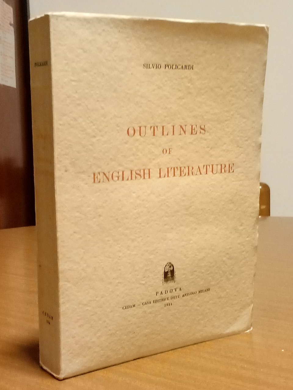 Outlines of english literature. Second edition revised and partly rewritten. | Immagine principale