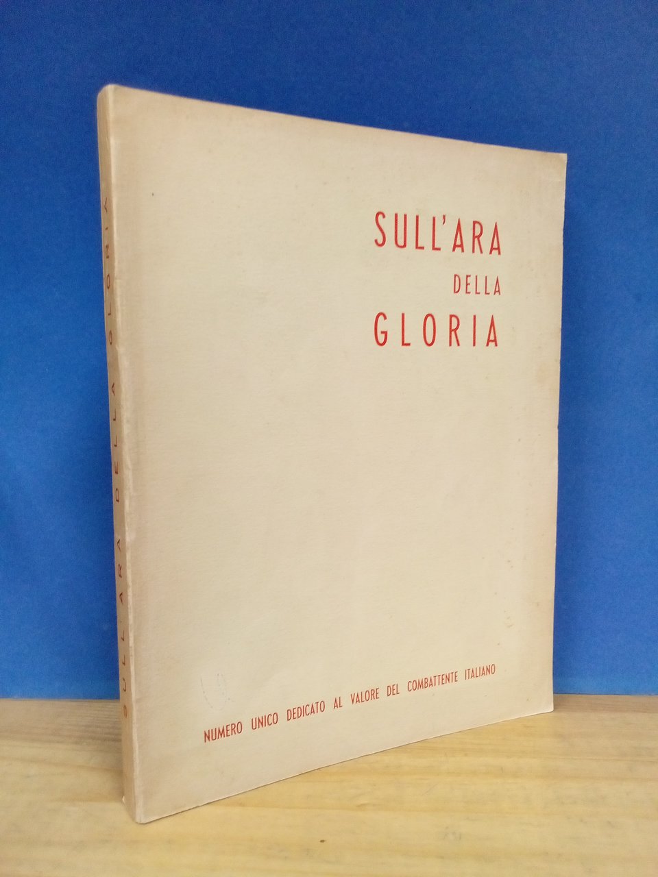 Sull'ara della gloria. | Immagine principale