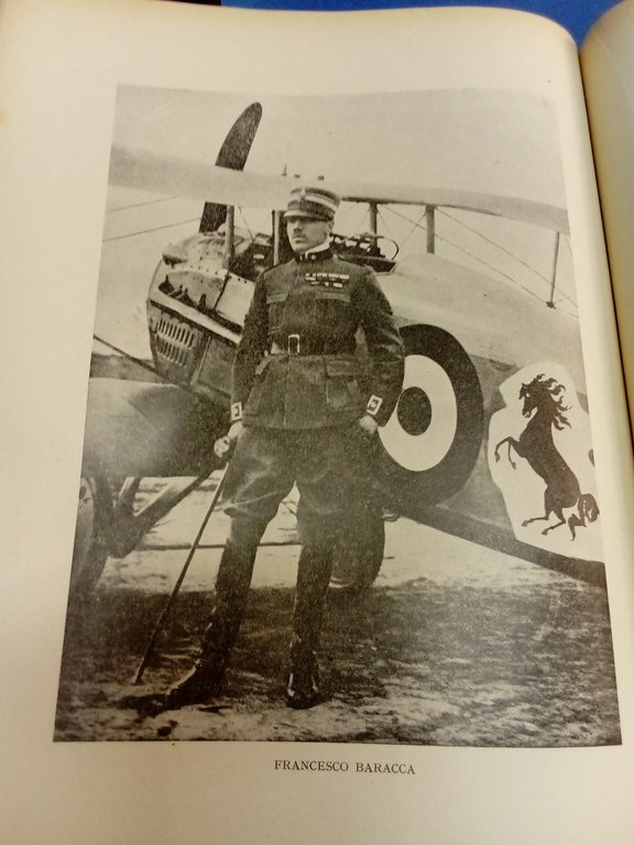 Sull'ara della gloria. | Immagine Gallery 4