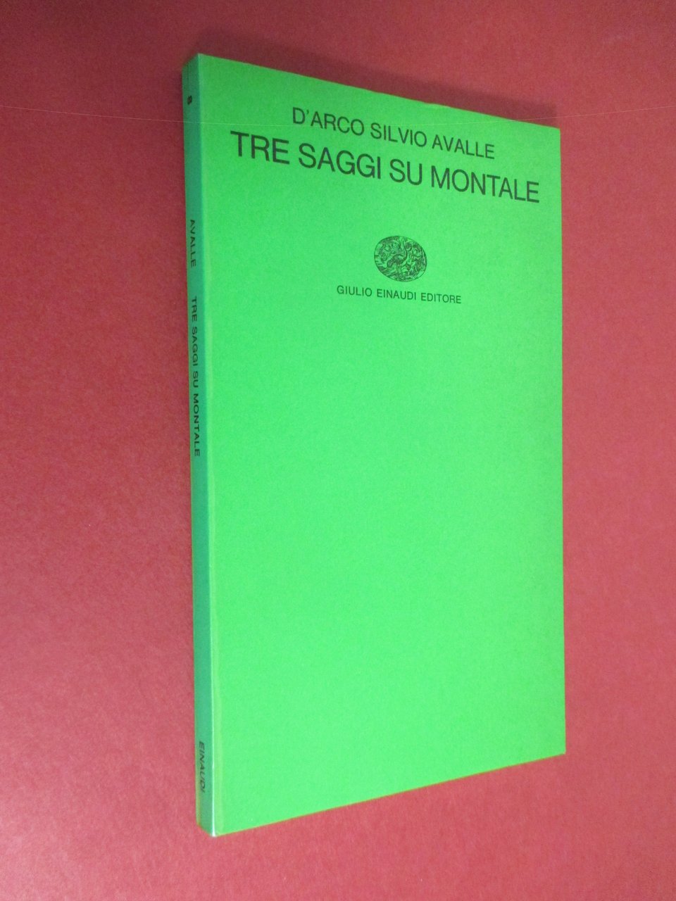 Tre saggi su Montale.