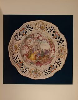 PORCELAINE DE SAXE ET AUTRES MANIFACTURES ALLEMANDS.