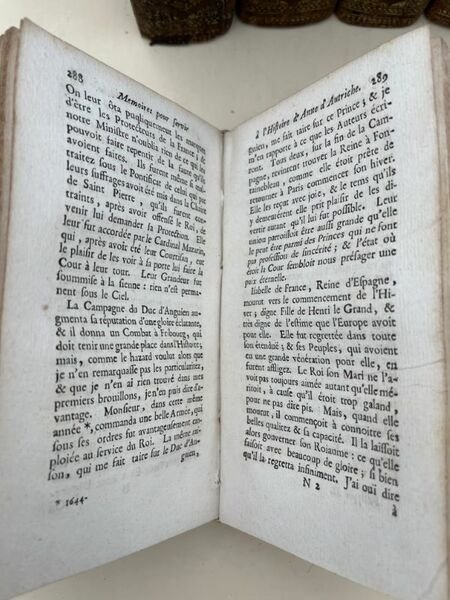 Mémoires pour servir à l'histoire d'Anne d'Autriche, épouse de Louis …