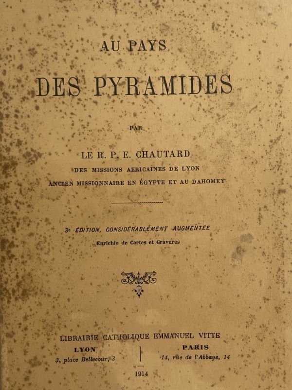 Au pays des pyramides