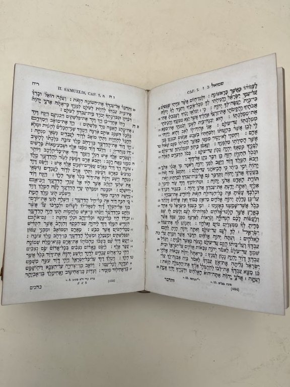 Biblia Hebraica. Secundum ultimam Editionem Jos. Athiae, a Johanne Leusden …