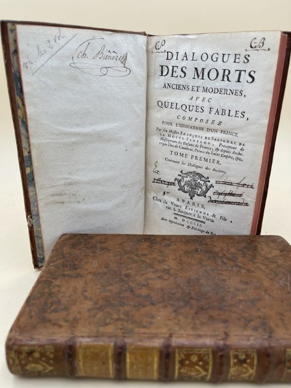 Dialogue des morts anciens et modernes avec quelques fables composez …