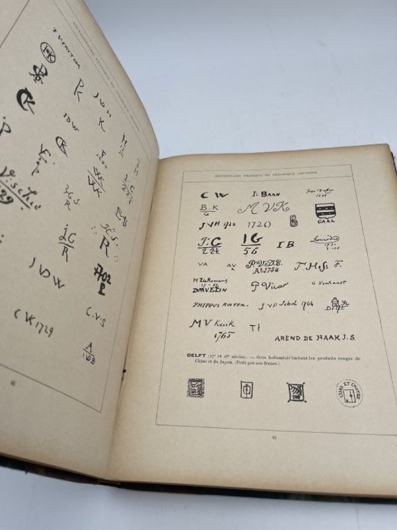 Dictionnaire pratique de céramique ancienne