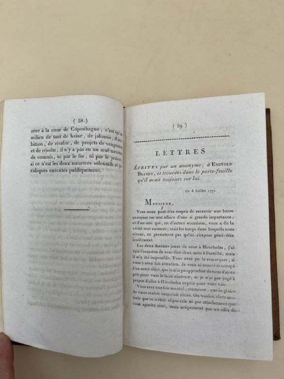 Mémoires historiques et inédits sur les Révolutions arrivées en Danemarck …