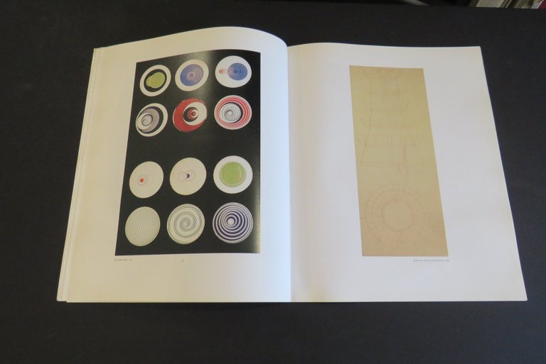 M.A.J.Y. MAGIE (Duchamp, Warhol, Beuys, Klein)