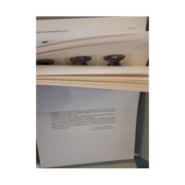 CORPUS VASORUM ANTIQUORUM- ITALIA MUSEO DEL TEATRO ROMANO DI VERONA(1961) | Immagine Gallery 4