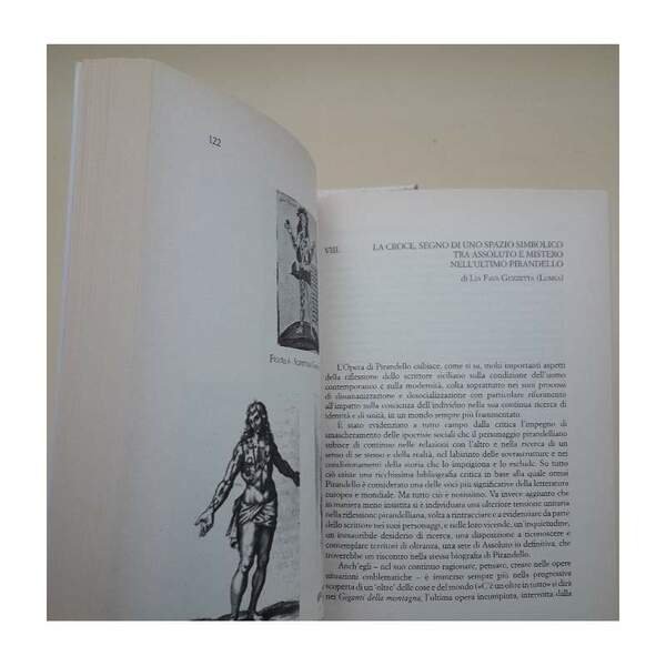LA CROCE UN SIMBOLO ATTRAVERSO I TEMPI E LE CULTURE(2013)