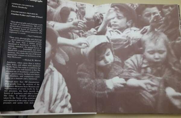AUSCHWITZ -A HISTORY IN PHOTOGRAPHS(1998)