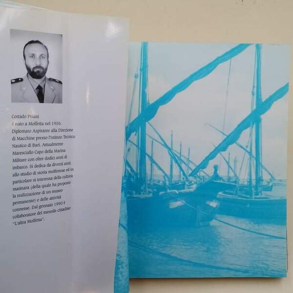 MOLFETTA UNA CITTA' RIFLESSA NEL SUO PORTO( 1995)